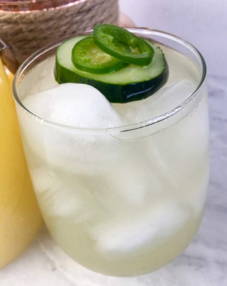 Spicy Cucumber Jalapeno Lemonade (Homemade Drink)